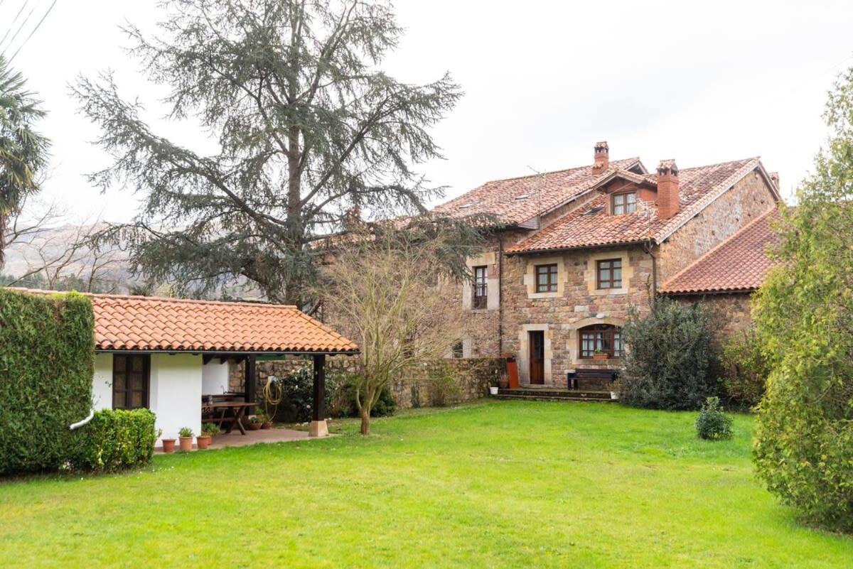 Casa Rural La Carlota Renedo De Cabuerniga Villa ภายนอก รูปภาพ