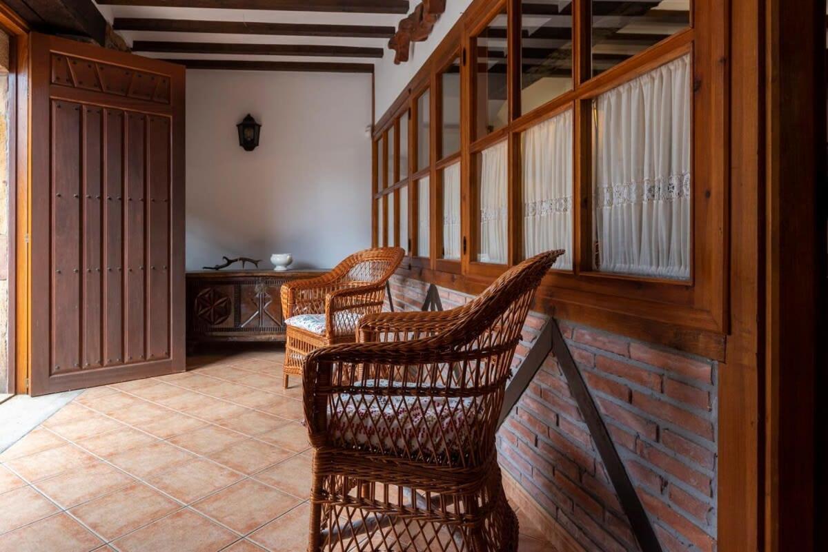 Casa Rural La Carlota Renedo De Cabuerniga Villa ภายนอก รูปภาพ